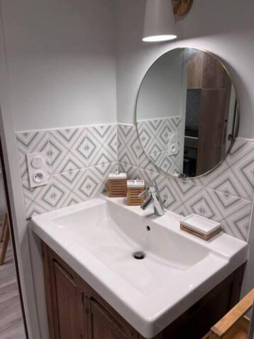 Proche Gare, Cosy, Courte Et Moyenne Duree Apartment Bellegarde-sur-Valserine ภายนอก รูปภาพ